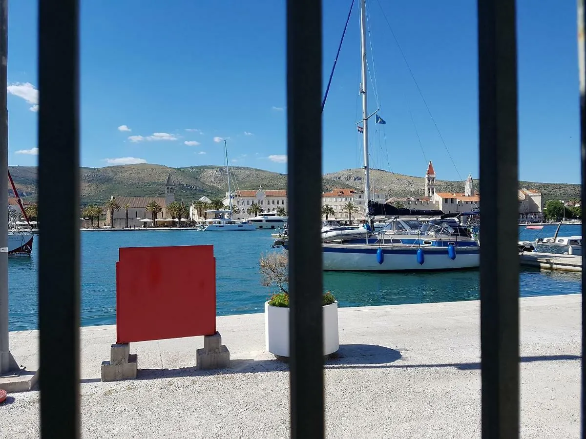 Room Cvita Trogir