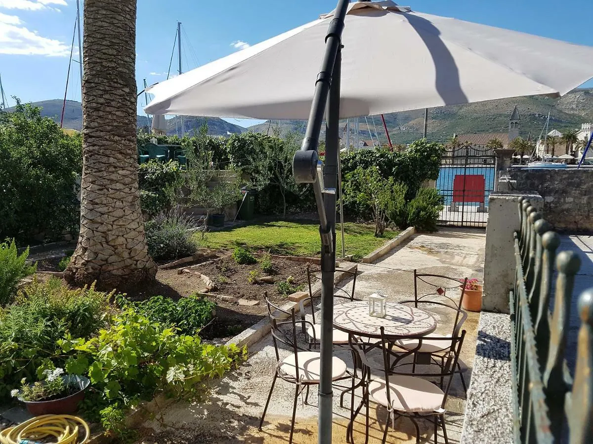 Room Cvita Trogir 3*,  Croatia